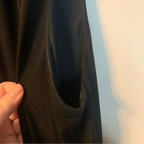 Alyx Black Midi Dress V-Neck 2X - Picture 9 of 10